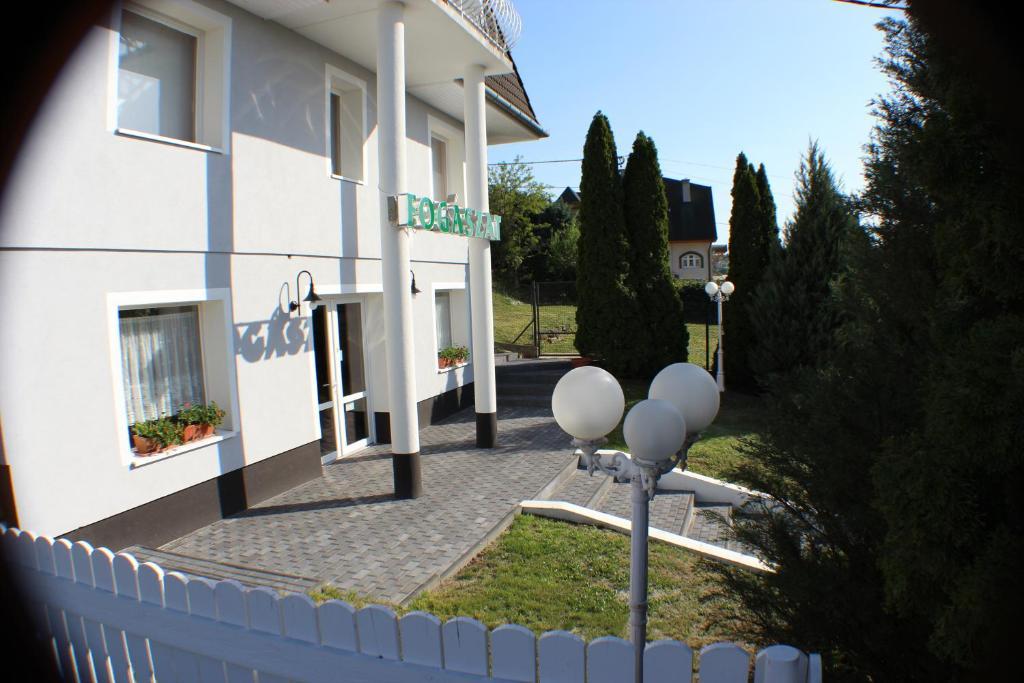 Hotel Menthol Budapest Exterior foto